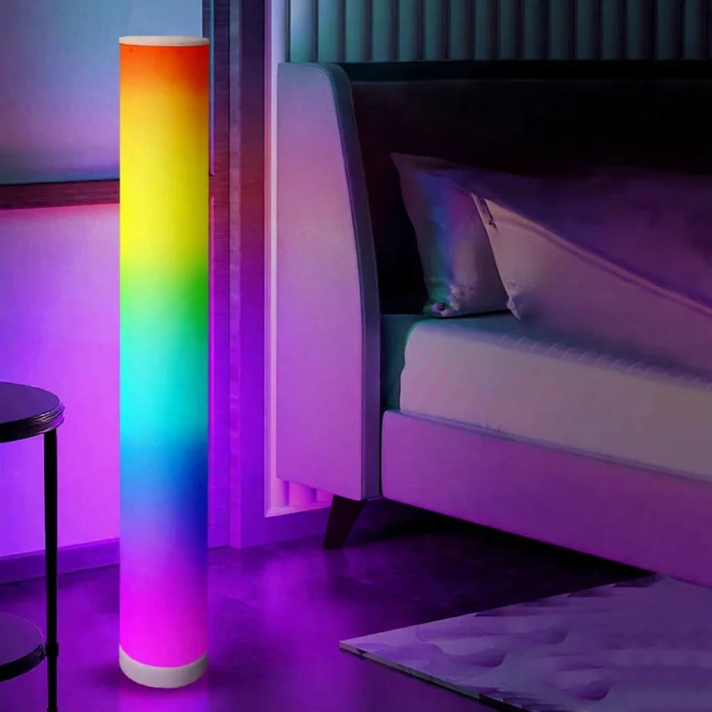 RGB talna svetilka valjaste oblike z daljincem in sinhronizacijo glasbe
