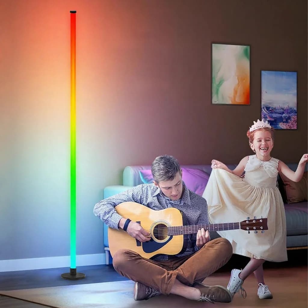 RGB LED talna svetilka z upravljanjem prek aplikacije za dnevno sobo