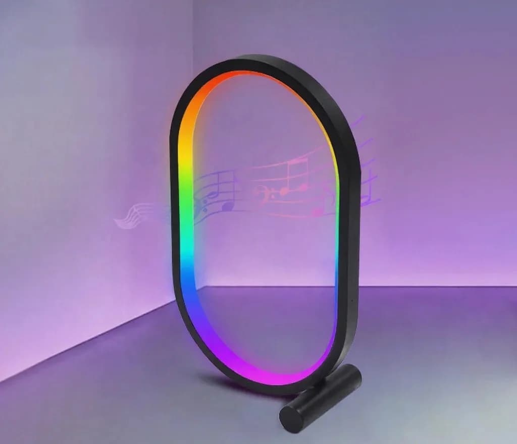 RGB namizna svetilka s sinhronizacijo z glasbo in upravljanjem z aplikacijo